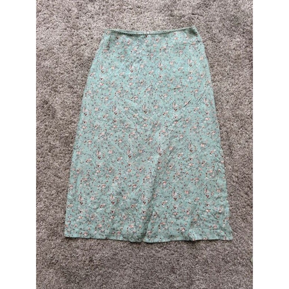 Brandy Melville Phoebe Ditsy Floral Midi Skirt